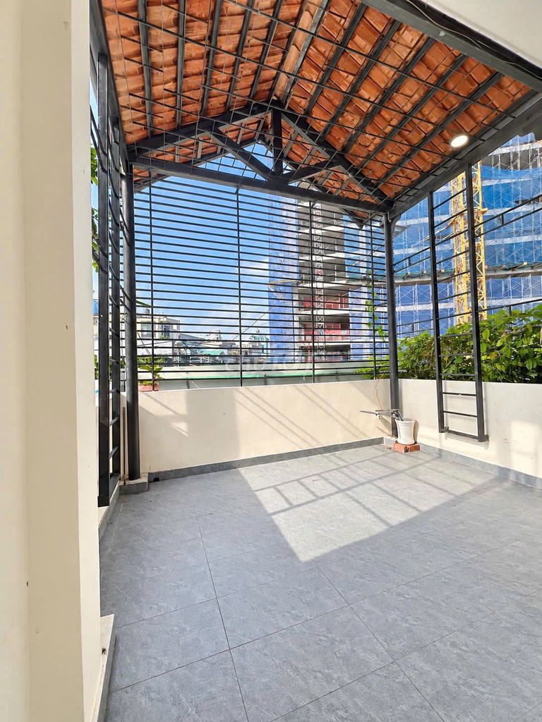Rent a Nguyên Hồng, 011 11, Q. Bình Thạnh, 21 million.