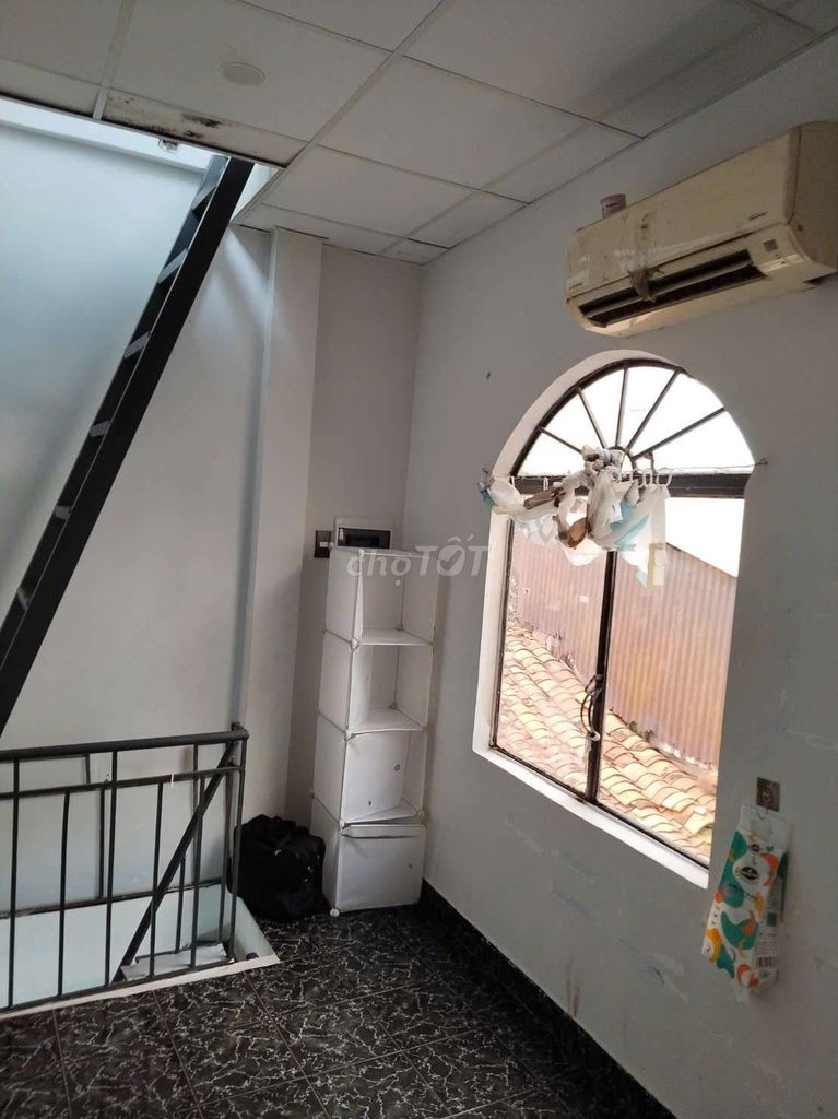 To rent little nimi. Central. District 6