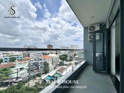 Penthouse 1 Service Bedroom 6'6"