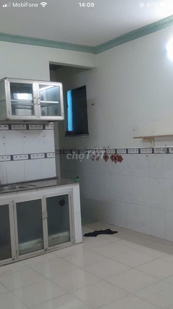 Renting a house to car area: 4 x13 at 10 million a. m. upstairs, hbc,Thủ Đức