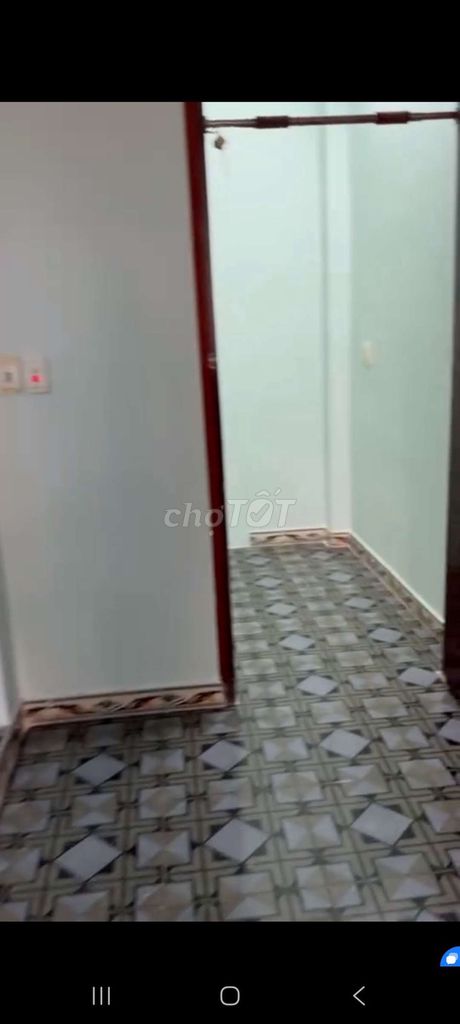 Let's rent out the original house.