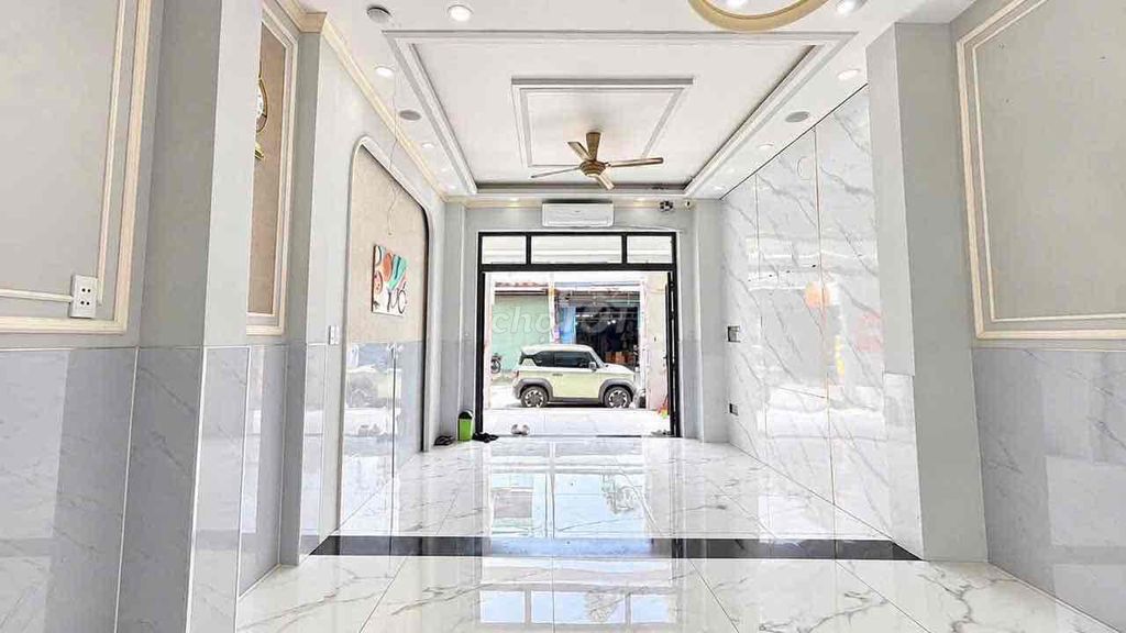 The new building is 1/Nguyễn Văn Khối-7* 9.