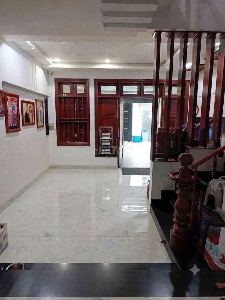 Rent the entire building at 74th Street số 9, Gò Vấp, 5 x19m, 2 bedrooms, 3 toilets