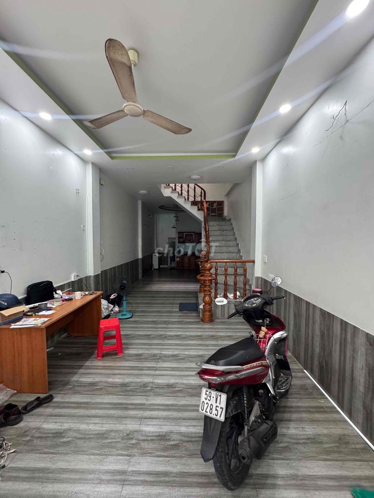 Rent a 116/ Bùi Quang Là-71012 Gò Vấp.