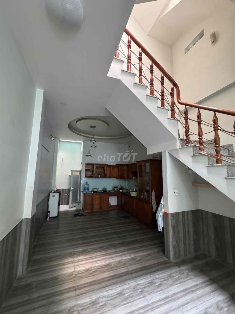 Rent a 116/ Bùi Quang Là-71012 Gò Vấp.