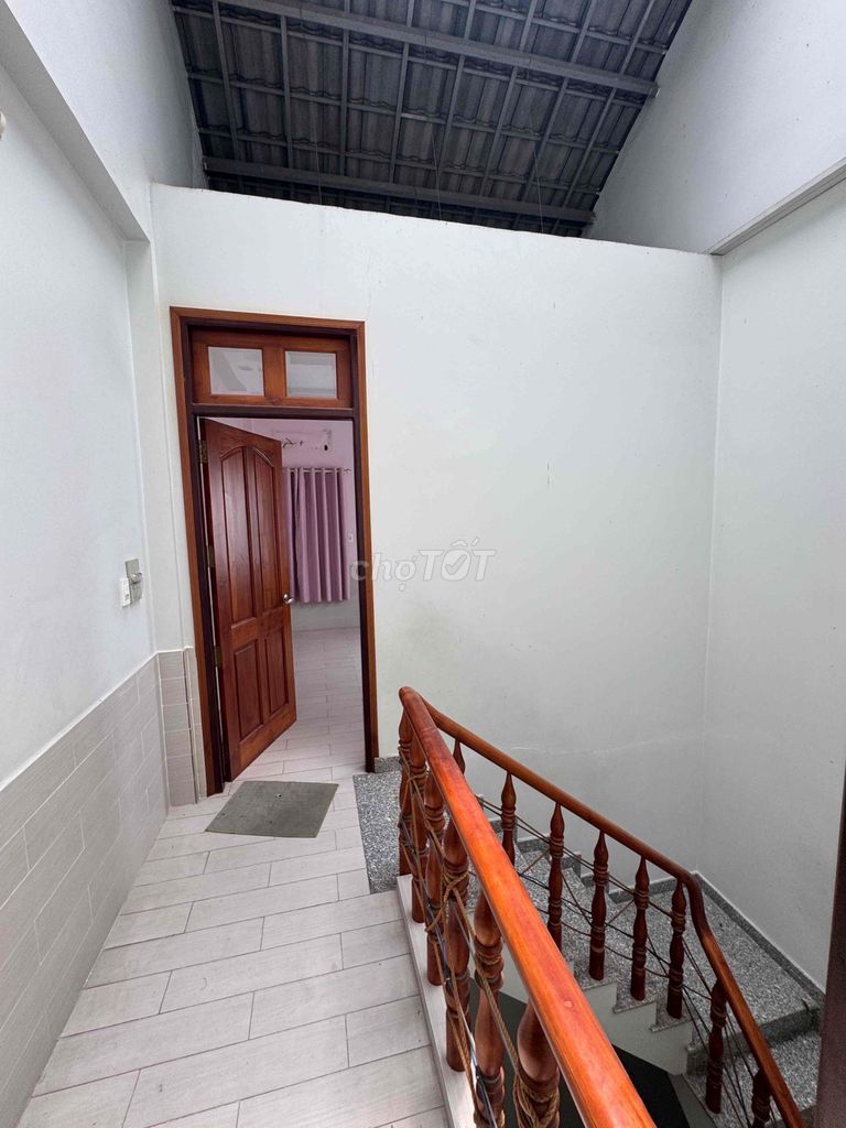 Rent a 116/ Bùi Quang Là-71012 Gò Vấp.