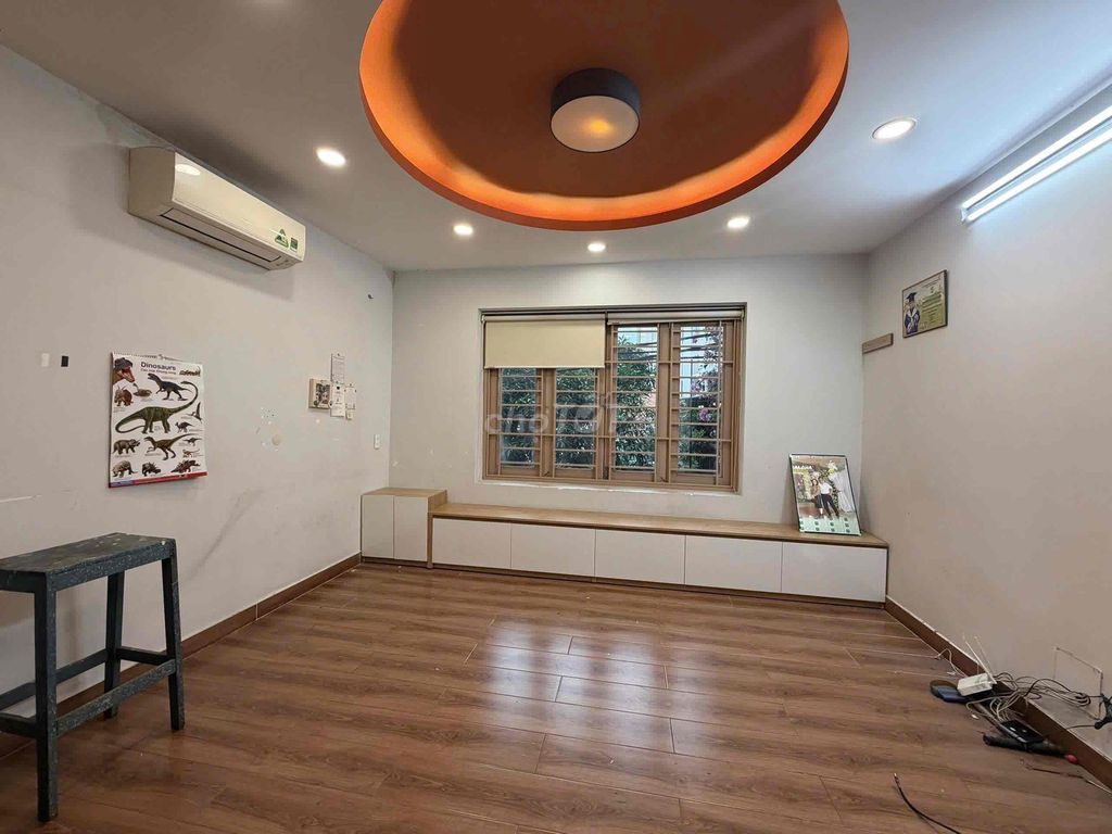 Hxt block of Japan - Phạm Viết Chánh Bình Thạnh