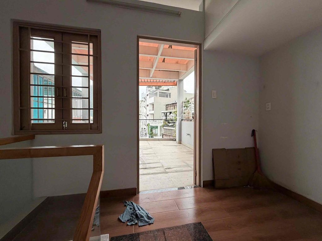 Hxt block of Japan - Phạm Viết Chánh Bình Thạnh