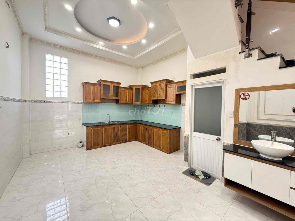1979 alleyhouse At a very low price