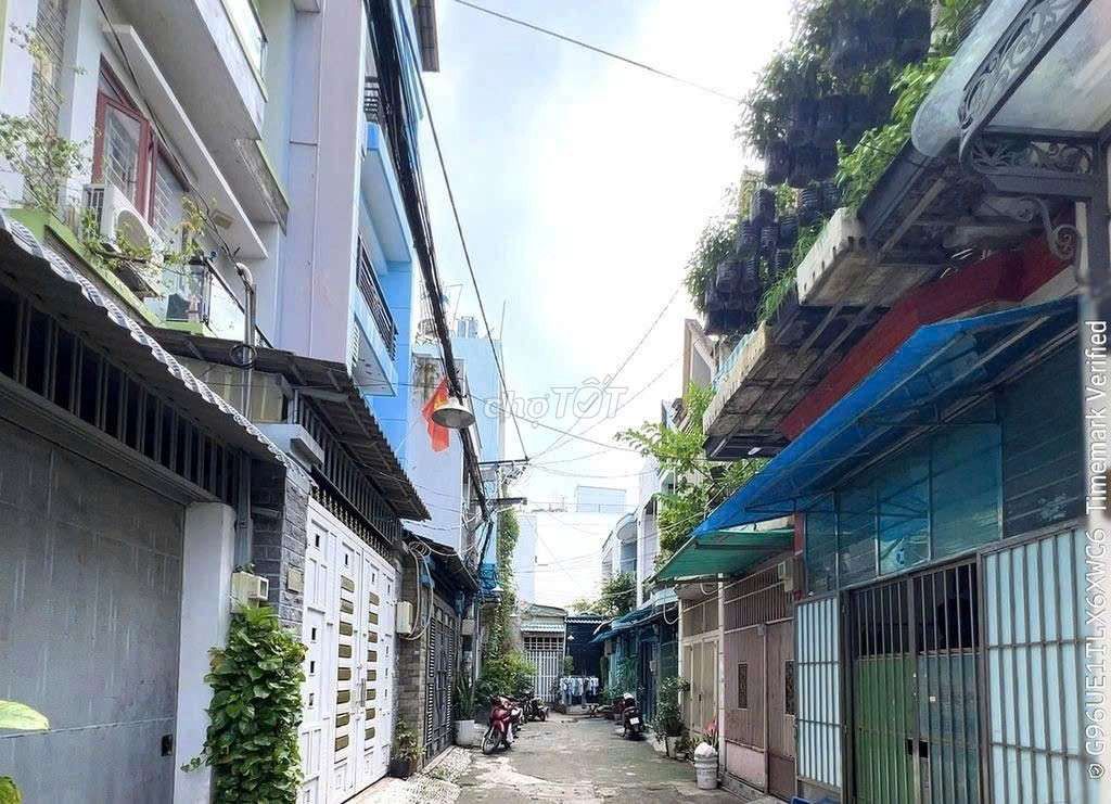 Rent the whole empty place, four bedrooms, four toilets, Bùi Quang Là-770 Gò Vấp