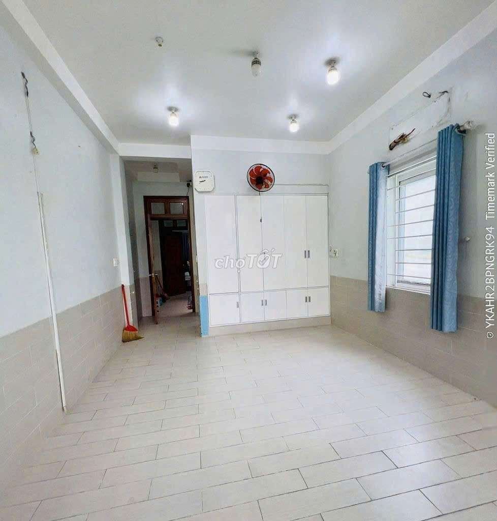 Rent the whole empty place, four bedrooms, four toilets, Bùi Quang Là-770 Gò Vấp