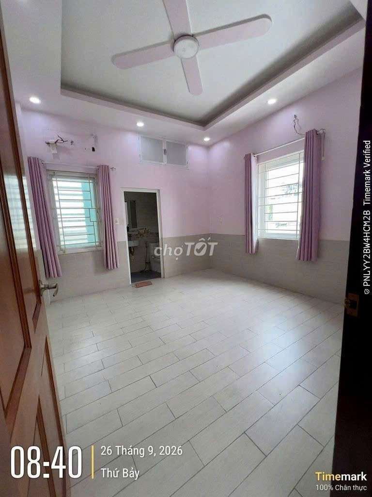 Rent the whole empty place, four bedrooms, four toilets, Bùi Quang Là-770 Gò Vấp