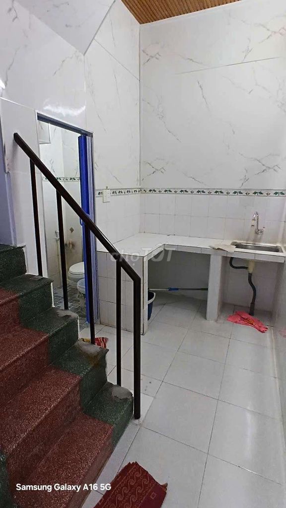 Original, transmigration alley, 3 x 11 meters, 3 bedrooms 2 Phan Huy Ích-712.