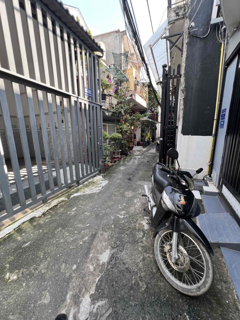 Rent the house across six tri-blocks, Quang Trung Gò Vấp.