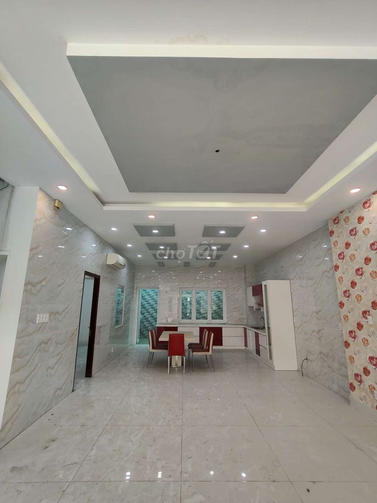 Trần Trọng Cung villa area 825 M 6 bedrooms