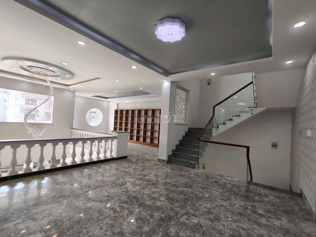 Trần Trọng Cung villa area 825 M 6 bedrooms