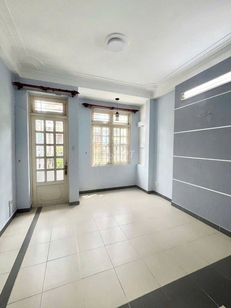 Renting a four-by-two-twenty house, two floors.