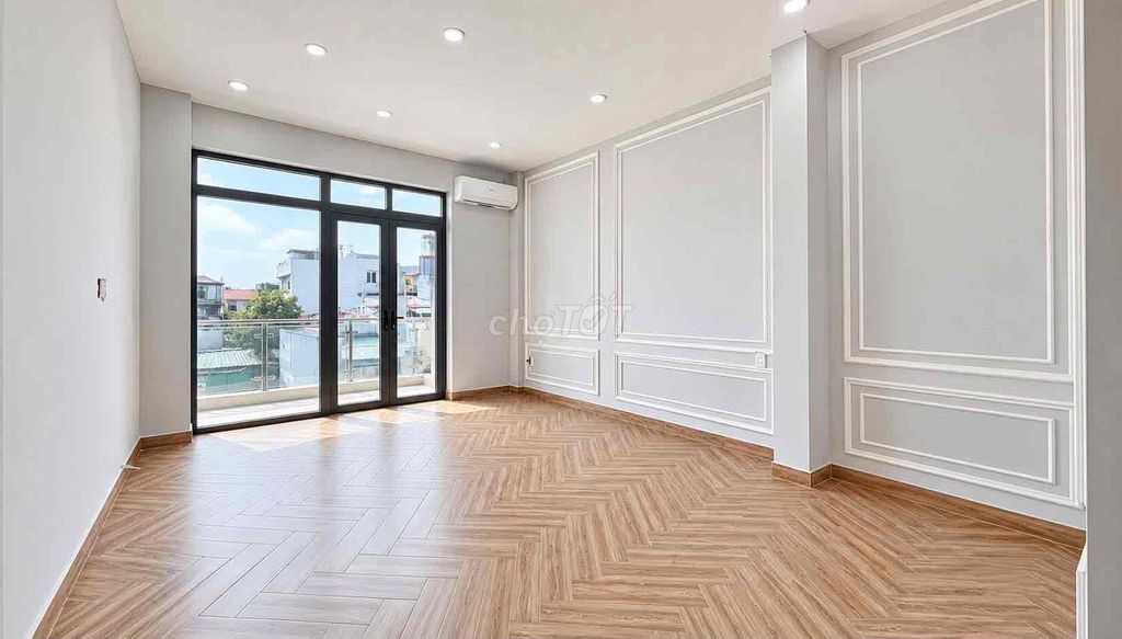 Rent a house at Midland spa vp ok 8 meters through Nguyễn Văn Khối 11th.