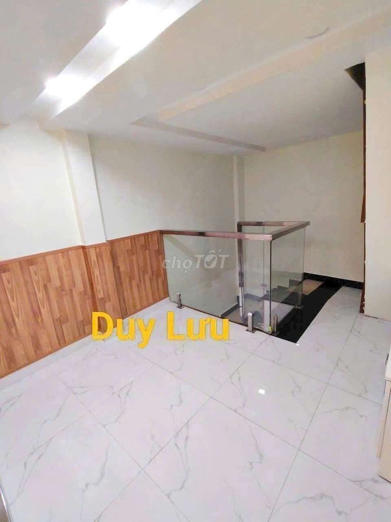 Rent for H3 G, one car, Nghĩa Thục District 5.