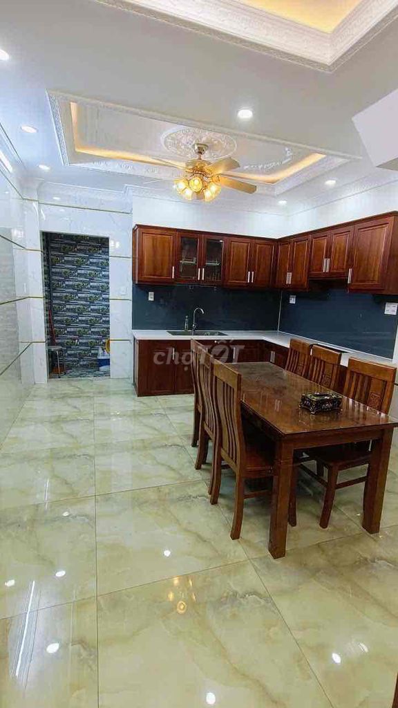 Near the vortician- 6 Linh Tây street 3rd floor building four bedrooms in the +vpct