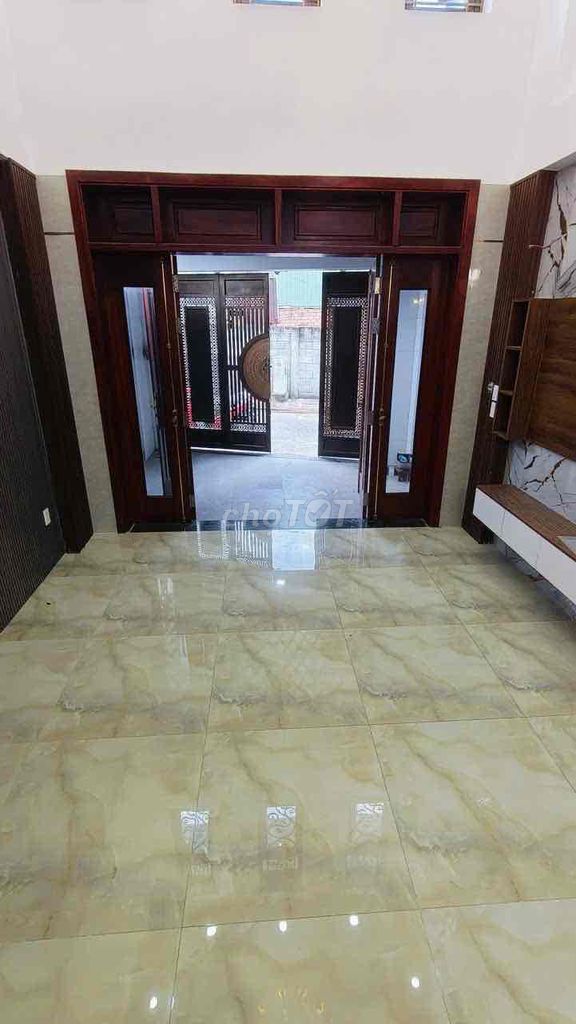Near the vortician- 6 Linh Tây street 3rd floor building four bedrooms in the +vpct