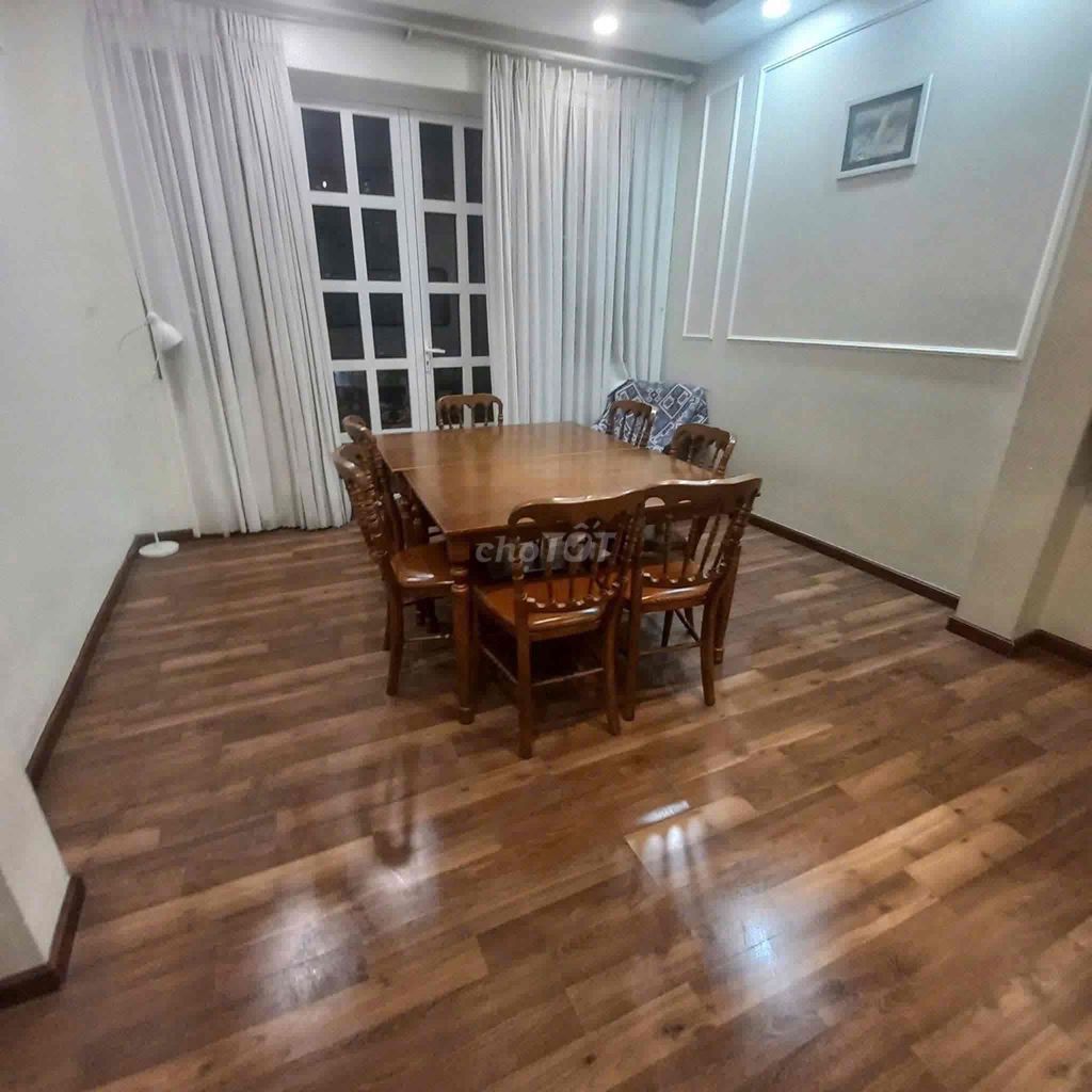 Rent the original house-- Ngô Tất Tố, Bình Thạnh.