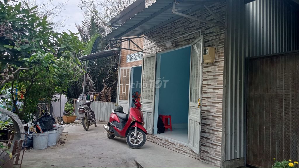 To rent 4-level housing, low-cost basics.