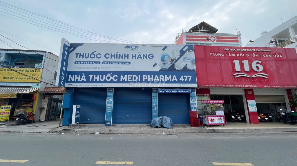 Let's rent a Lý Thánh Tông 8 x 25 ground clear