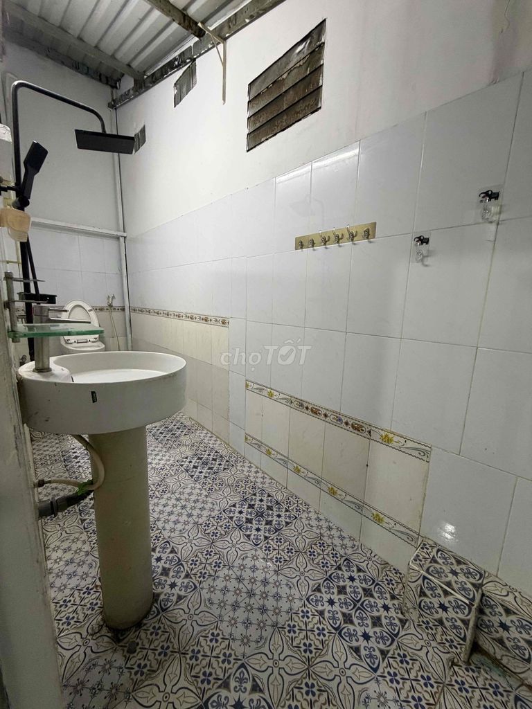 Rent the original house near Metro Pacific Station