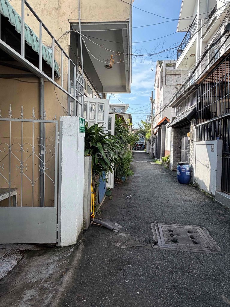 Rent the original house near Metro Pacific Station