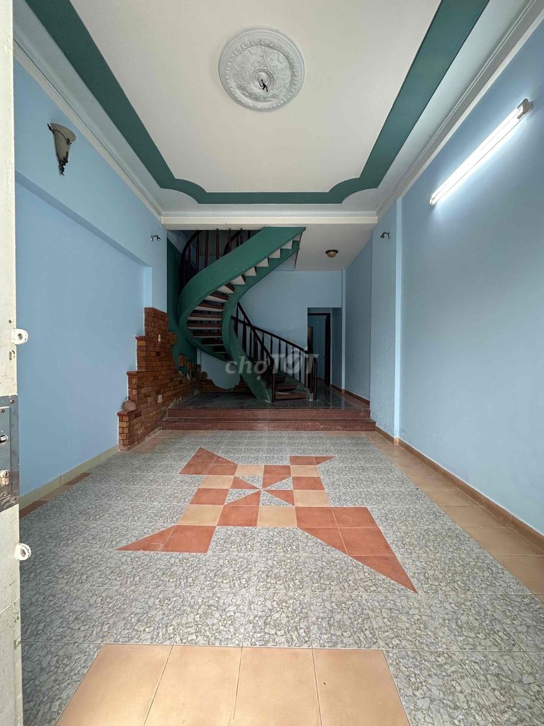 10 tb cash rent house Hồng Lạc 01. area: 4 meters x 40 meters 2 floors at 26 million