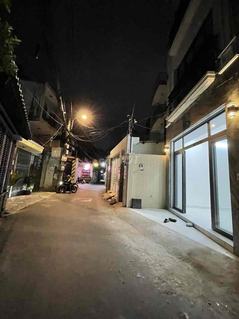 Rent a brand-new house oppositette Nguyễn Văn Lượng Gò Vấp