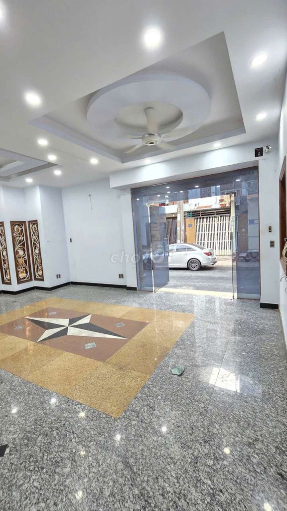 Rent two fronts of the haze area 8 x 15 1st floor 4th floor bedroom 3 ws