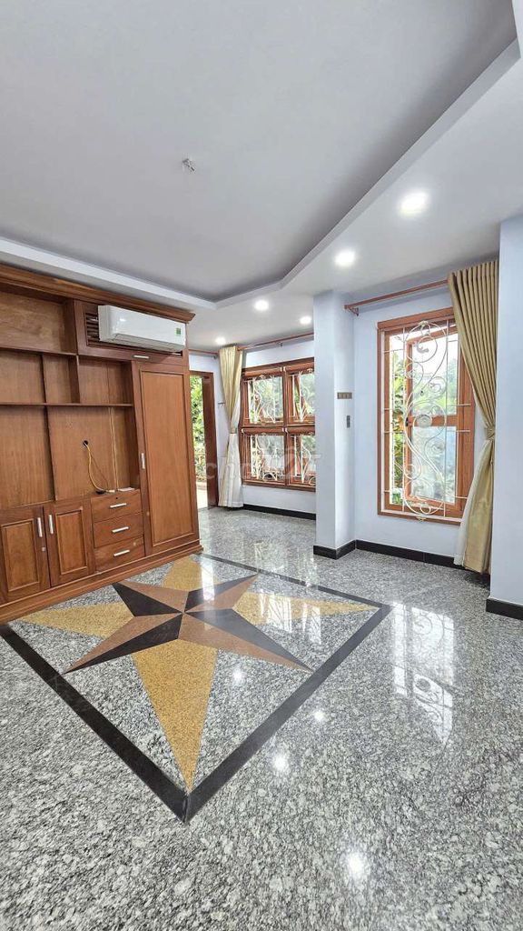 Rent two fronts of the haze area 8 x 15 1st floor 4th floor bedroom 3 ws