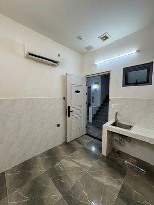 Rent room.