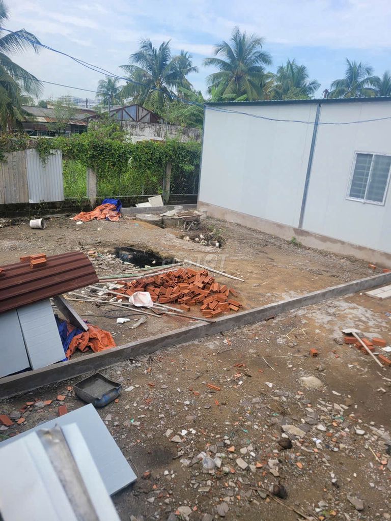 Rent a garden house - next to Long Trường Market