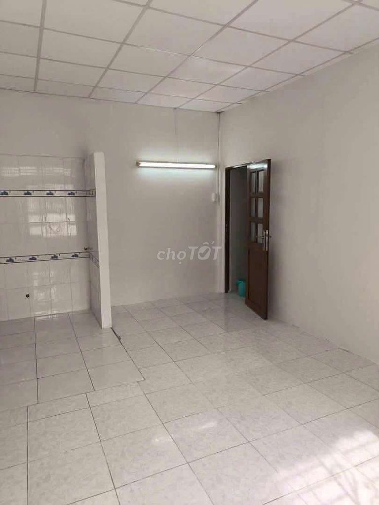 Phú Nhuận – 3 bedrooms - 4 x14 M hatch - near the alley - 12 million