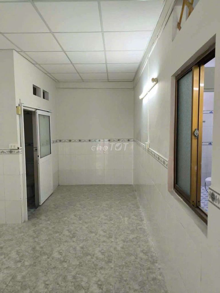 Phú Nhuận – 3 bedrooms - 4 x14 M hatch - near the alley - 12 million