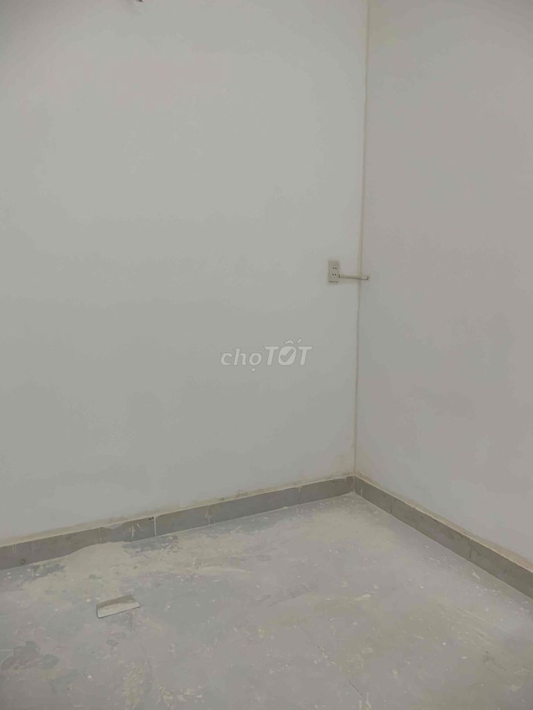 Rent four hundred and twenty meters, two bedrooms, down to Nguyễn Văn Quá, alley, traffic, shit, District 12