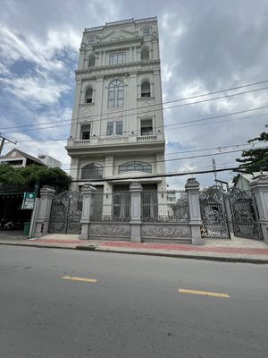 The apartment for Song Lan.