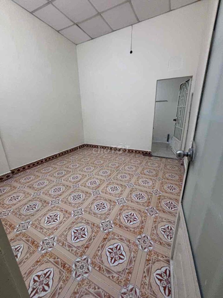 Rent the new original house Ken Nguyễn Văn Khối.