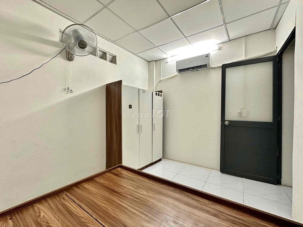 Rent the whole house. Three bedrooms, seven straight.