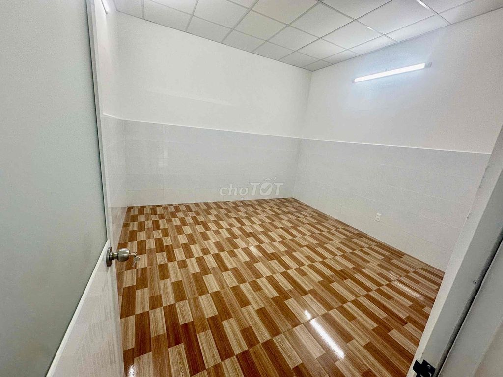 4 x20 mphm (2 bedroom 2 toilet) 5 meters down. 1/ Trường Chinh. Tân Phú