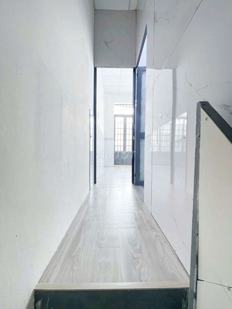 Two floors to the church of Penhun,Ql22,Xuân Thới Đông Hóc Môn
