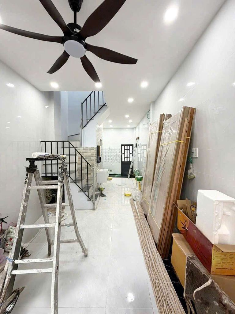 Tân Hòa Đông rents -- 6th District -- 8 trieu-two bedrooms -- 3-tress.