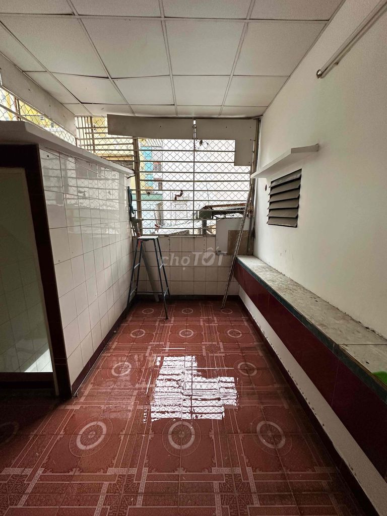 To rent the original house