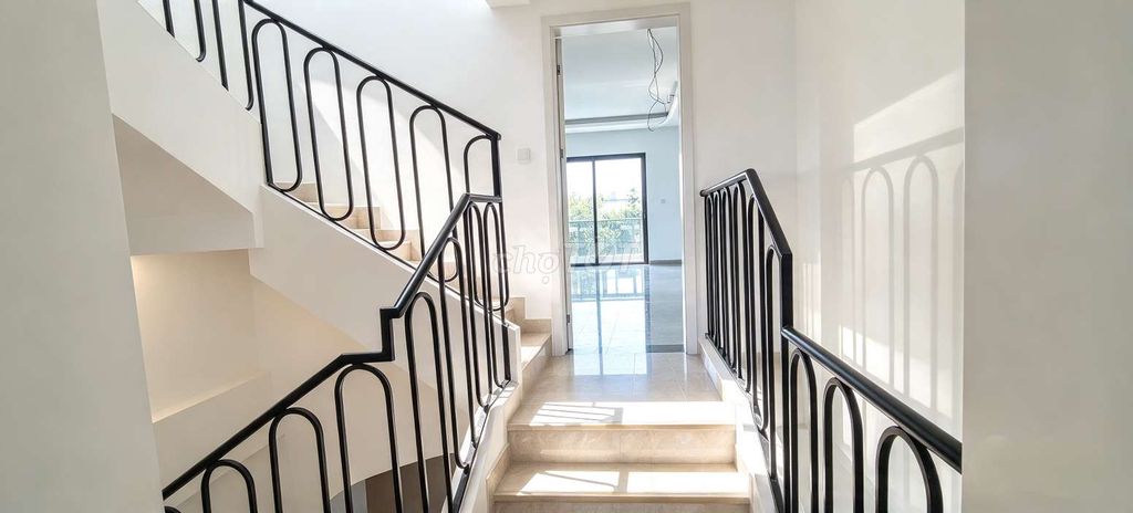 MT NGUYỄN VĂN QUÁ rent.