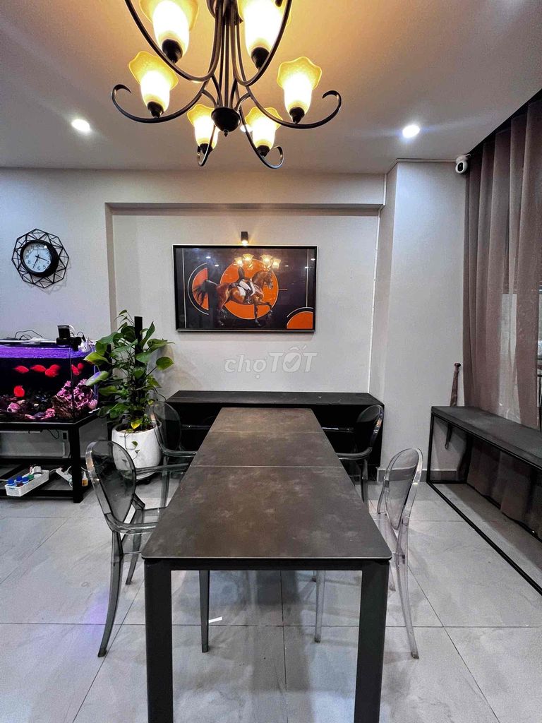 The house is full of furniture