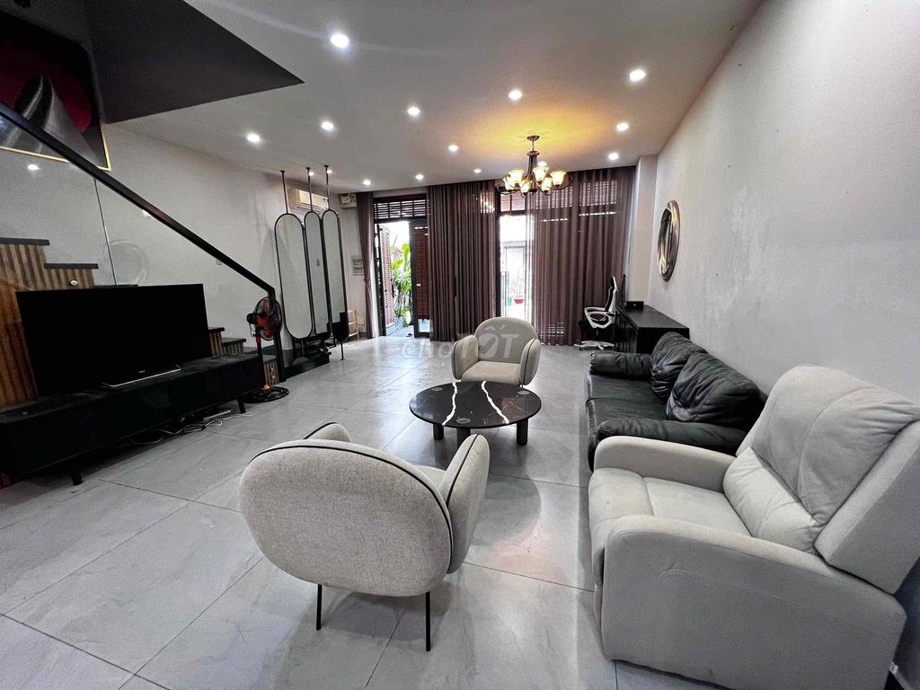 The house is full of furniture