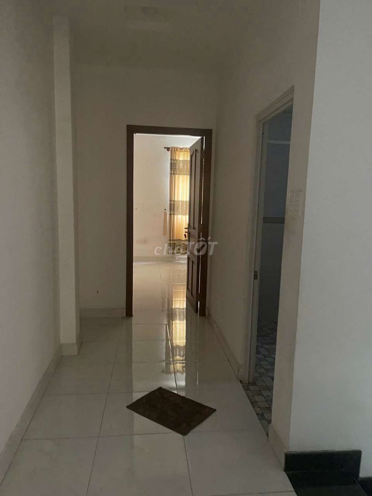 Rent 7 bedrooms 4 toilets at 14 trieu